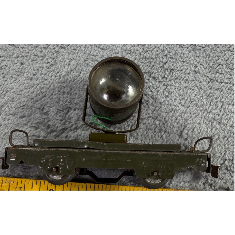 Vintage Marx O Gauge Searchlight Car Olive Drab Military Green Tin Litho Train